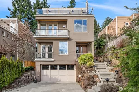 11234 NE 87th St, Kirkland, WA 98033