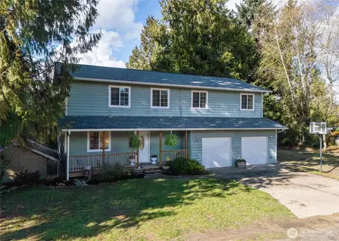 2750 California Ave E, Port Orchard, WA 98366