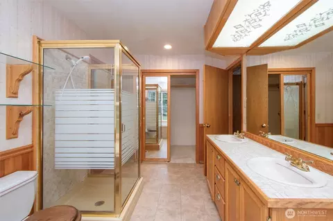 Bath - 202 W Emerald Forest Ln, Sequim, WA 98382 photo 2 of 3