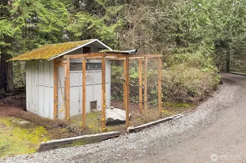 Exterior - 202 W Emerald Forest Ln, Sequim, WA 98382 photo 10 of 18