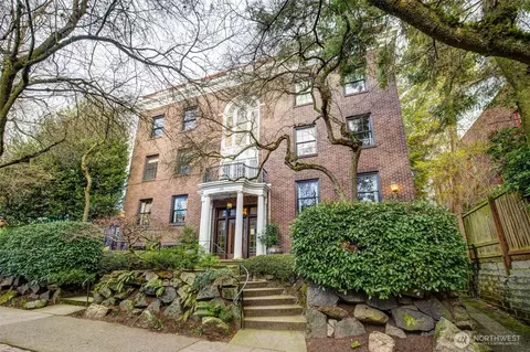 1120 17th Ave #204, Seattle, WA 98122