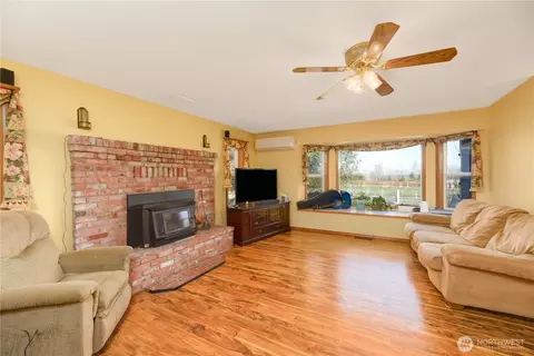 Living - 2654 Atterberry Rd, Sequim, WA 98382 photo 2 of 2
