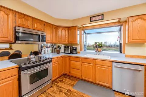 Kitchen - 2654 Atterberry Rd, Sequim, WA 98382 photo 2 of 4
