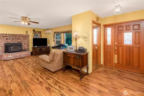 Entry Way - 2654 Atterberry Rd, Sequim, WA 98382 photo 1 of 2