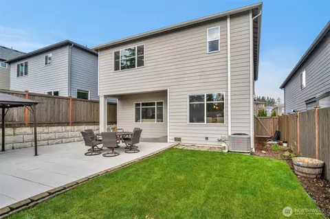 Exterior - 1216 199th St SE, Bothell, WA 98012 photo 5 of 7