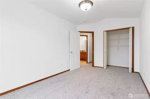 Bedroom - 15428 SE 252nd Pl, Covington, WA 98042 photo 2 of 4