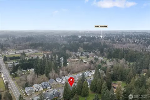 View/Area - 15428 SE 252nd Pl, Covington, WA 98042 photo 2 of 4