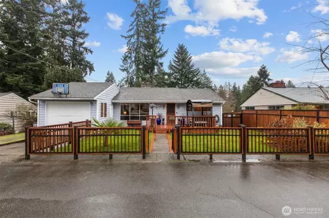 14834 Fremont Ave N, Shoreline, WA 98133