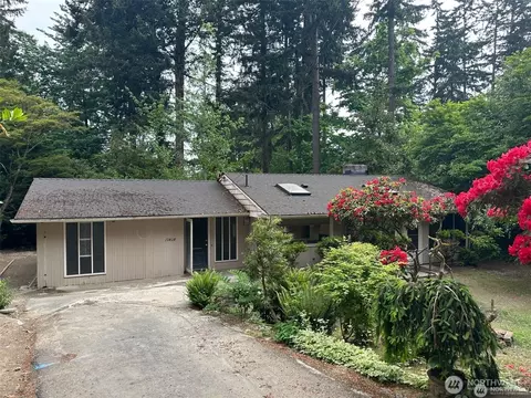 10428 SE 19th St, Bellevue, WA 98004