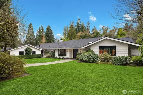 1601 Evergreen Point Rd, Medina, WA 98039