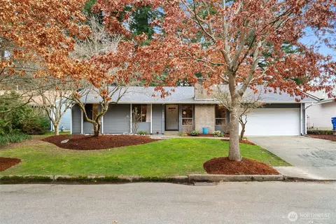 1902 Thornton St NW, Olympia, WA 98502