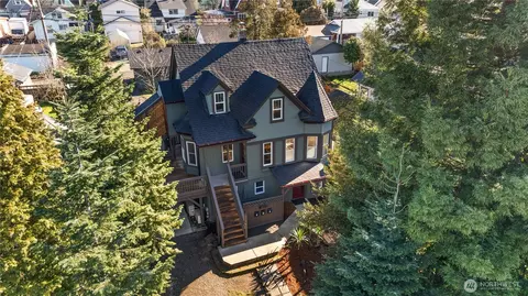 3833 S G St, Tacoma, WA 98418