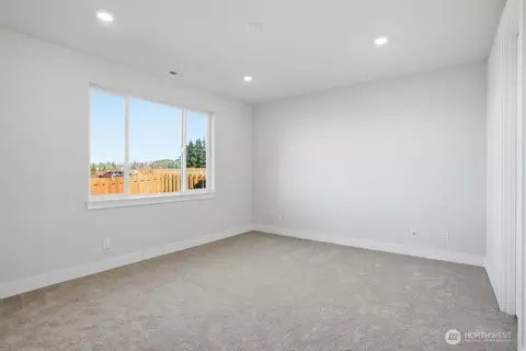 Bedroom - 755 Weaver Dr E, Enumclaw, WA 98022 photo 1 of 4