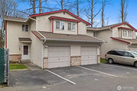 126 W Casino Rd #5, Everett, WA 98204