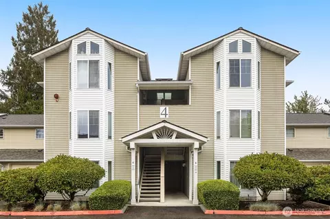 2001 120th Pl SE #4-304, Everett, WA 98208
