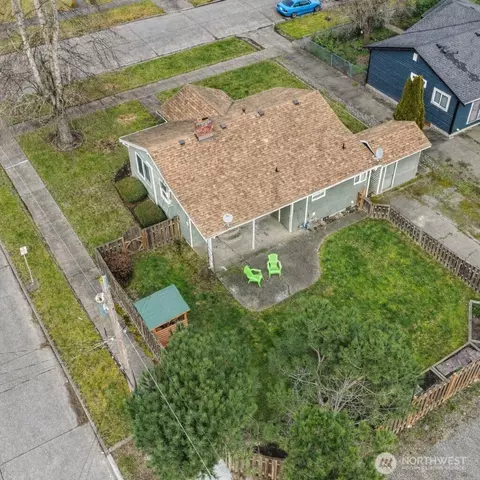 View/Area - 1101 Wells St, Enumclaw, WA 98022 photo 2 of 3