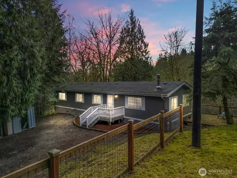 23728 104th St SE, Monroe, WA 98272