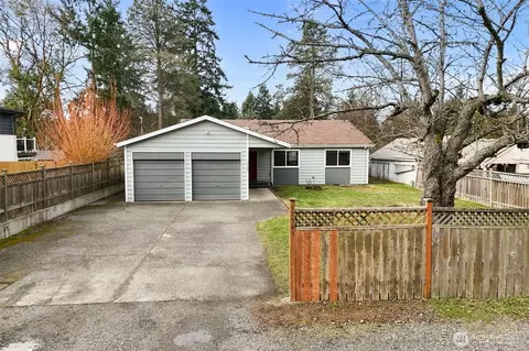 17545 12th Ave NE, Shoreline, WA 98155