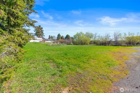 1 E 2nd Ave, Ellensburg, WA 98926