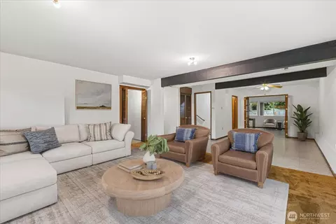 Living - 12121 NE 161st St, Bothell, WA 98011 photo 4 of 4