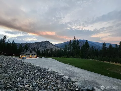 340 Mossback Ln, Entiat, WA 98822