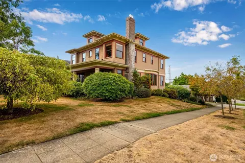 1602 Rucker Ave, Everett, WA 98201