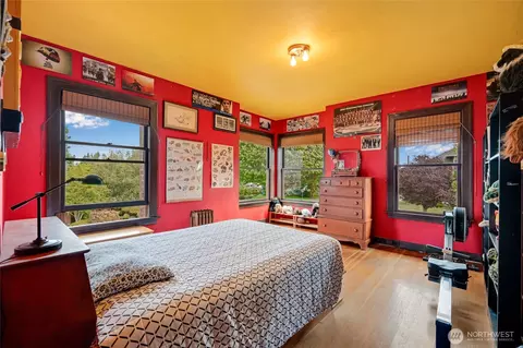 Bedroom - 1602 Rucker Ave, Everett, WA 98201 photo 3 of 5