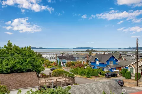 View/Area - 1602 Rucker Ave, Everett, WA 98201 photo 3 of 6