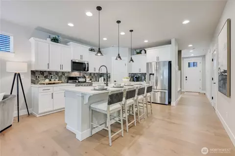 Kitchen - 19221 Meridian Dr SE #CW 16, Bothell, WA 98012 photo 2 of 4