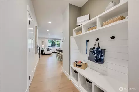 Entry Way - 19221 Meridian Dr SE #CW 16, Bothell, WA 98012 photo 2 of 4