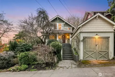2636 Mayfair Ave N, Seattle, WA 98109