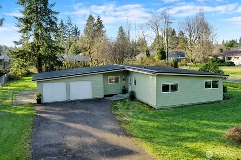 630 7th St, Forks, WA 98331