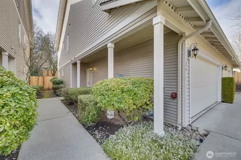 15405 35th Ave W #34H, Lynnwood, WA 98037