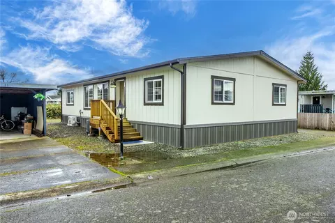 8220 37th Street Ct E #30, Edgewood, WA 98371