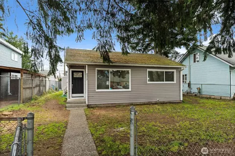 4317 S Lawrence St, Tacoma, WA 98409