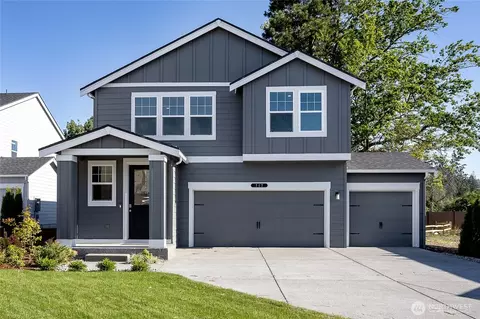717 129th St E #7, Tacoma, WA 98445