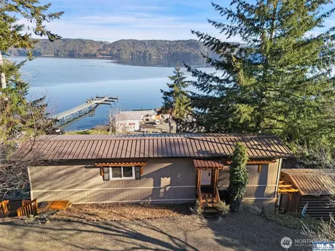 51 N Old Mill Hill Rd, Hoodsport, WA 98548