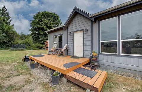 1654 Spencer Rd, Salkum, WA 98582