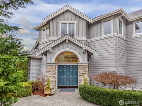 Exterior - 20230 86th Pl NE, Bothell, WA 98011 photo 2 of 9