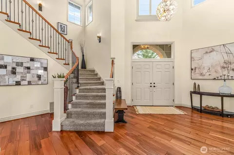 Entry Way - 20230 86th Pl NE, Bothell, WA 98011 photo 2 of 5