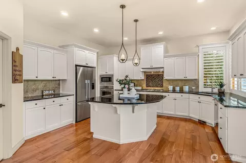 Kitchen - 20230 86th Pl NE, Bothell, WA 98011 photo 1 of 3