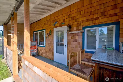 22604 S Pl, Ocean Park, WA 98640