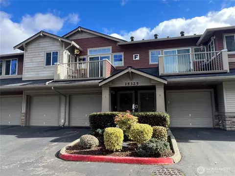 15325 SE 155th Pl #F-3, Renton, WA 98058