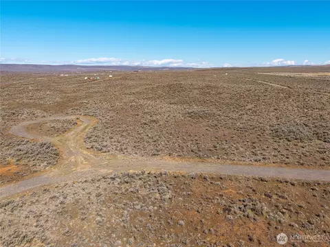 0 Caballo Ct #LOT 17, Ephrata, WA 98823