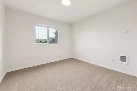 Bedroom - 20111 40th Ave E, Spanaway, WA 98387 photo 4 of 5
