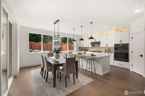 Dining - 729 211th Pl SE, Bothell, WA 98021 photo 1 of 3