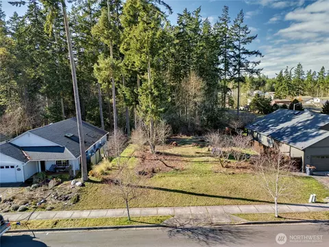 1951 Eddy St, Port Townsend, WA 98368