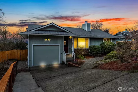 5008 22nd Ave NE, Tacoma, WA 98422