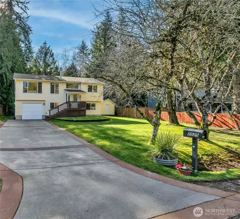 2025 NW Mulholland Blvd, Poulsbo, WA 98370