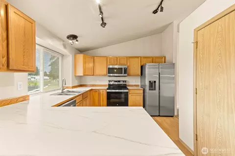 Kitchen - 3815 230th St E, Spanaway, WA 98387 photo 2 of 4
